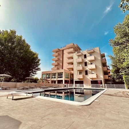 Hotel St Gregory Park Rimini Esterno foto