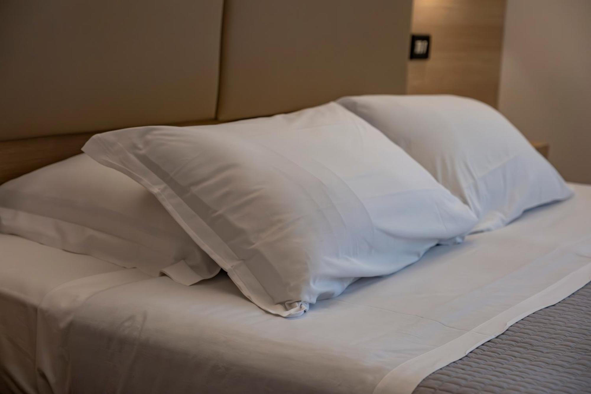 Hotel St Gregory Park Rimini Esterno foto